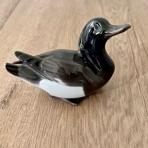 Vintage B&G Bing Grondahl Porcelain Figurine Smoke Bird Duck Denmark 1855 Signed